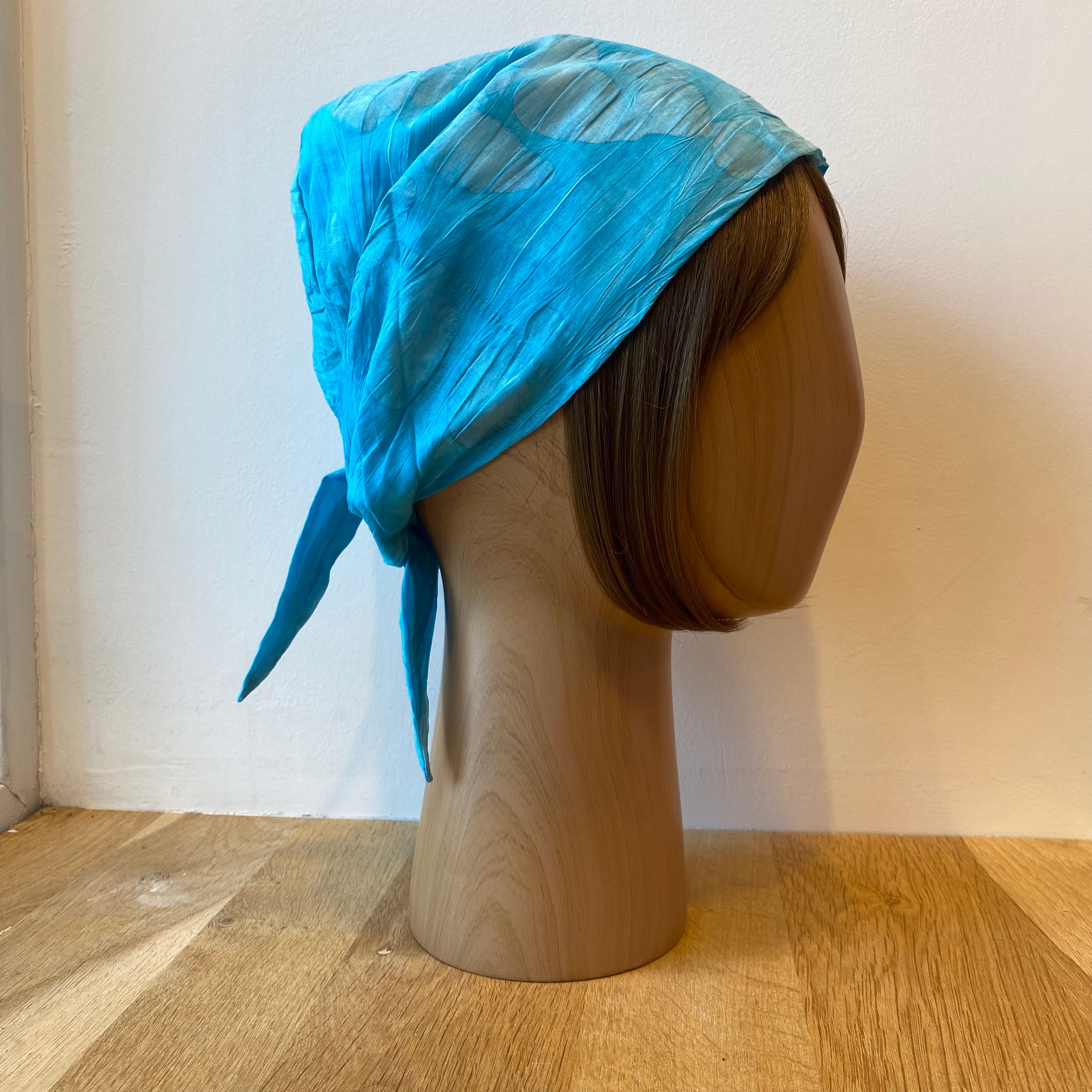 Bandana Misu Turquoise Leaves