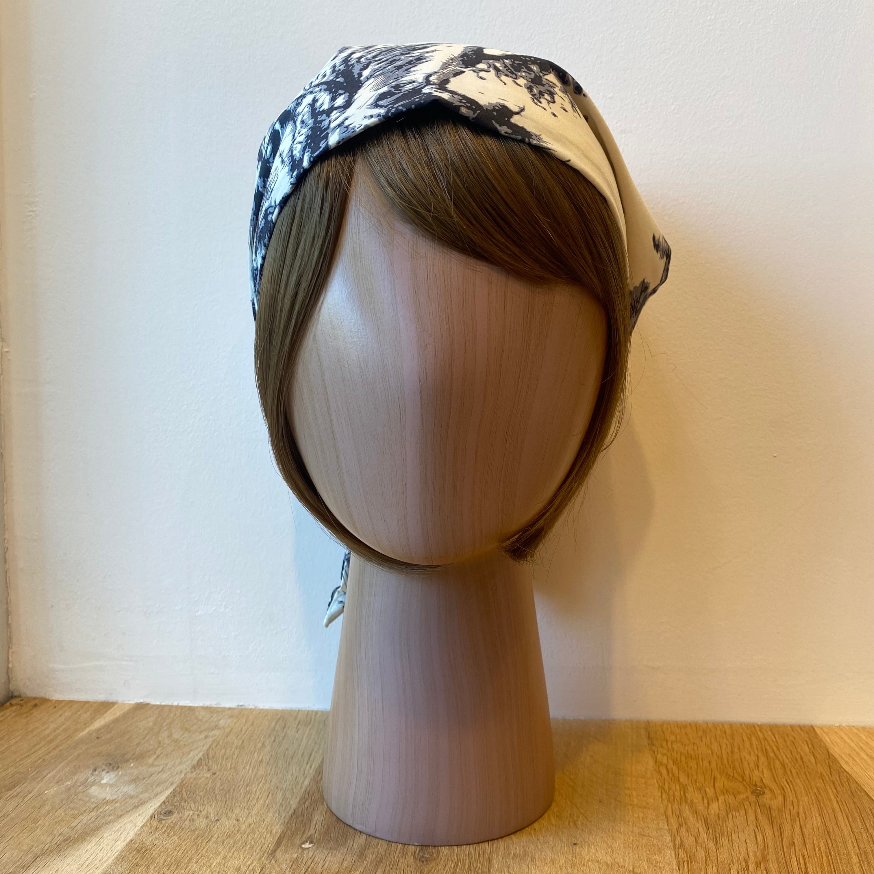 Bandana Misu Cream Grey