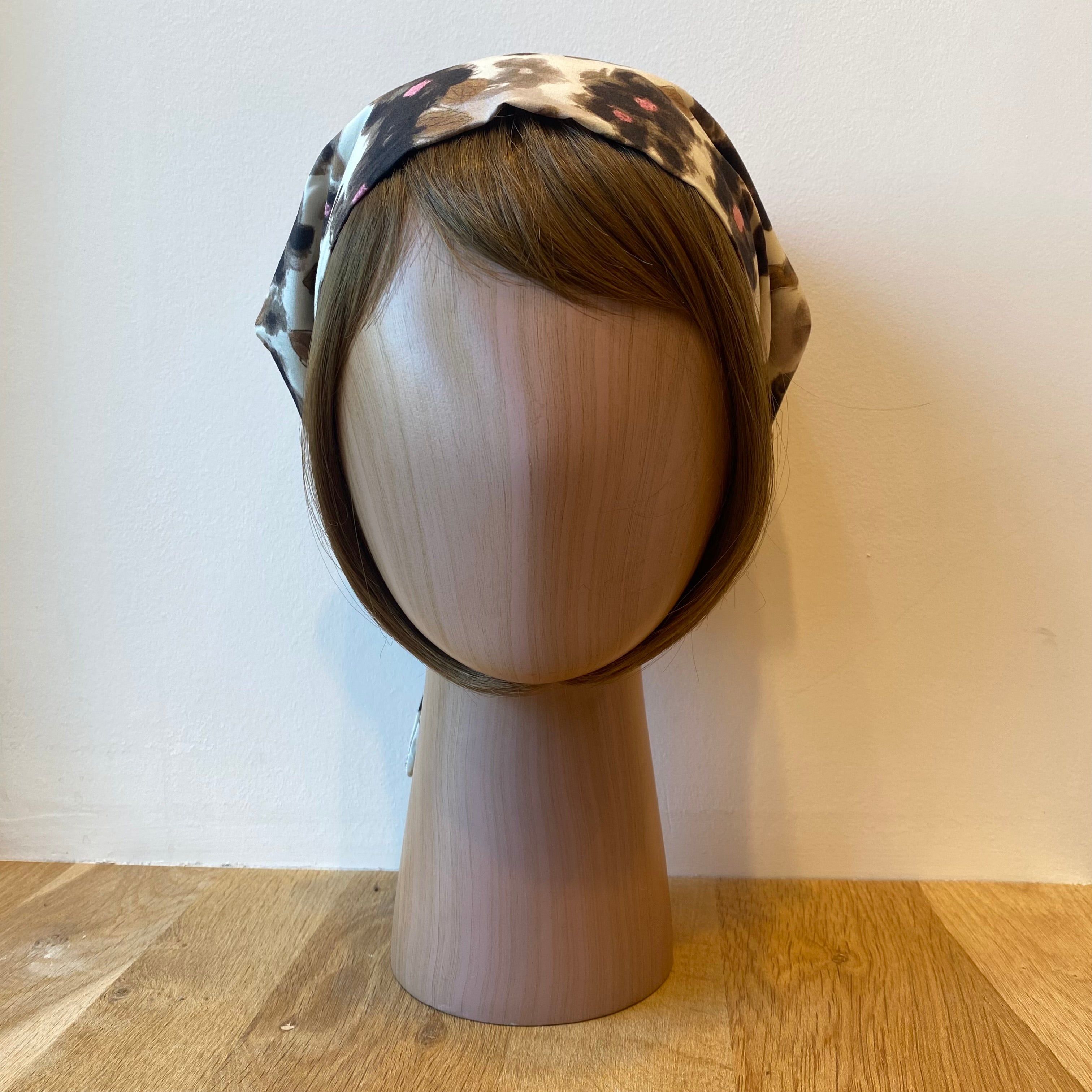 Bandana Misu Flower Cream